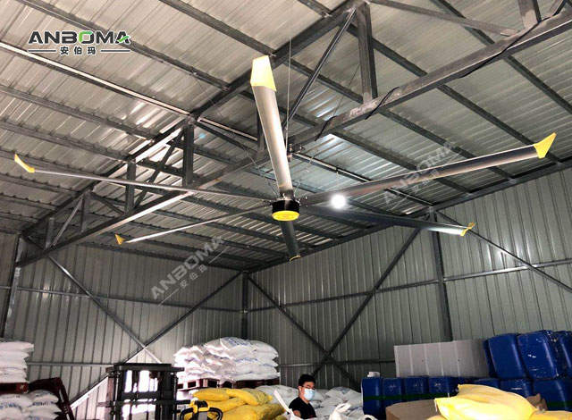 安伯玛永磁工业大风扇在嘉兴工厂车间现场图